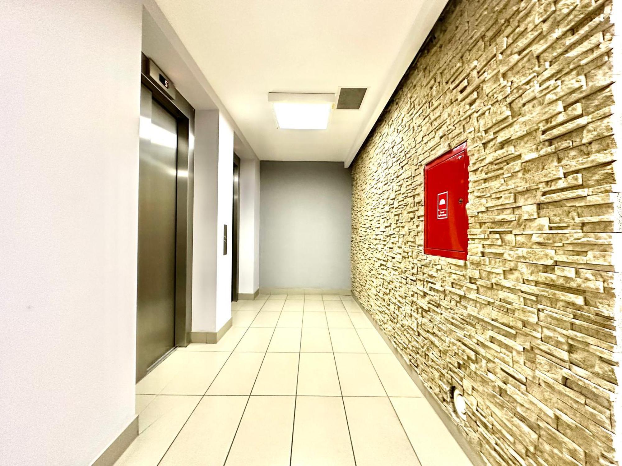 Podwale 2 Apartment - Self Check-In 20H ~Parking & Lift Wroclaw Exterior photo